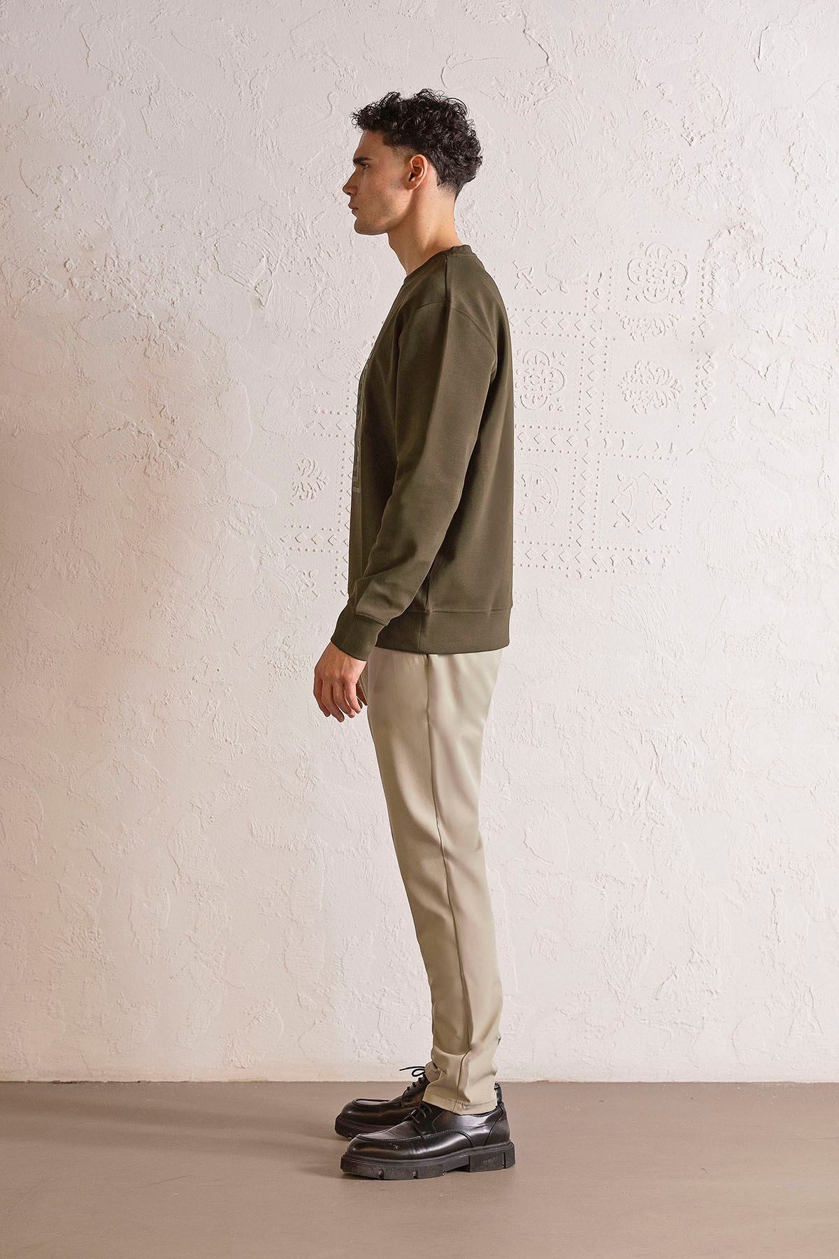 Bisiklet Yaka Kabartma Baskılı Erkek Sweatshirt