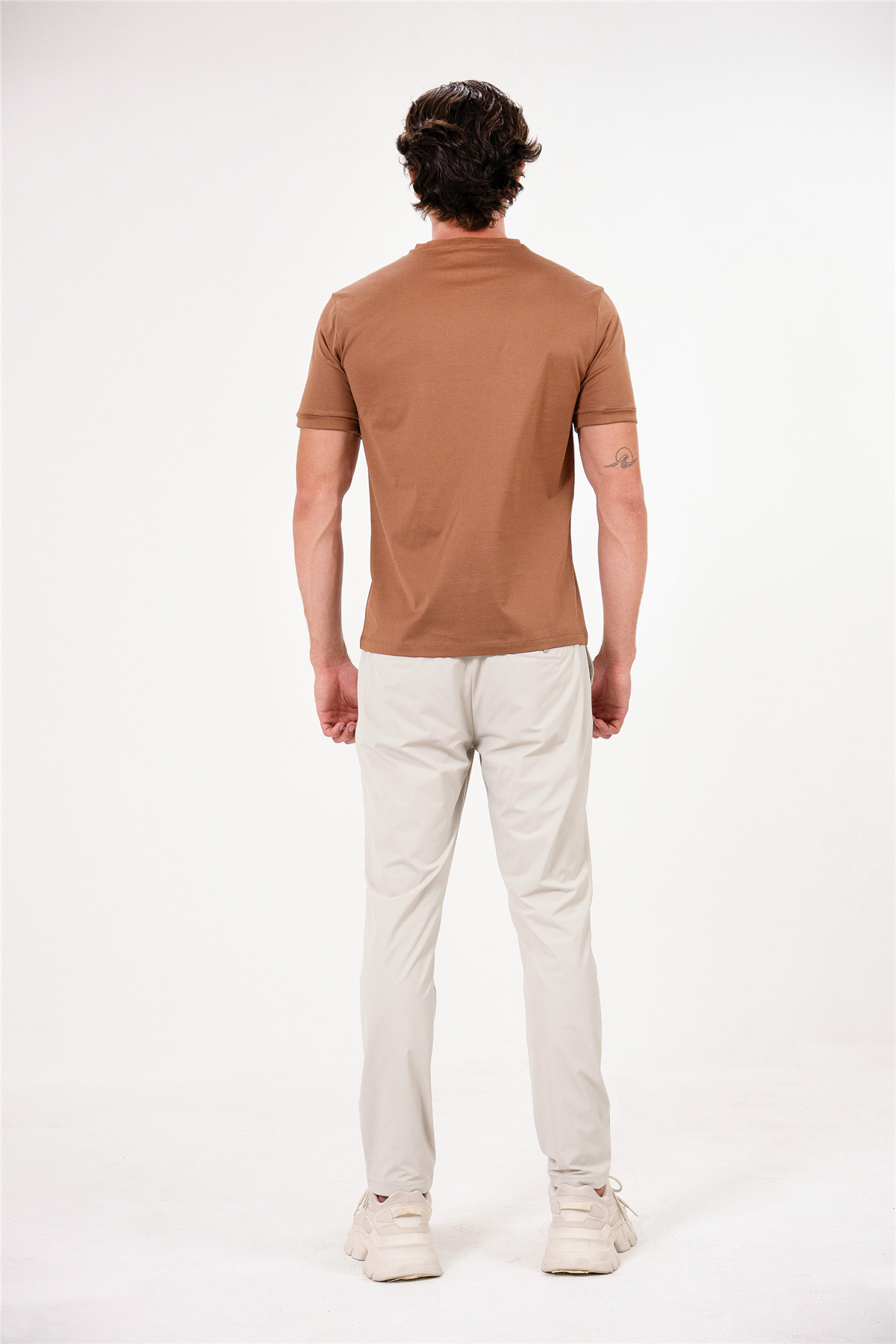 Bisiklet Yaka Kol Ucu Duble Basic Erkek T-shirt