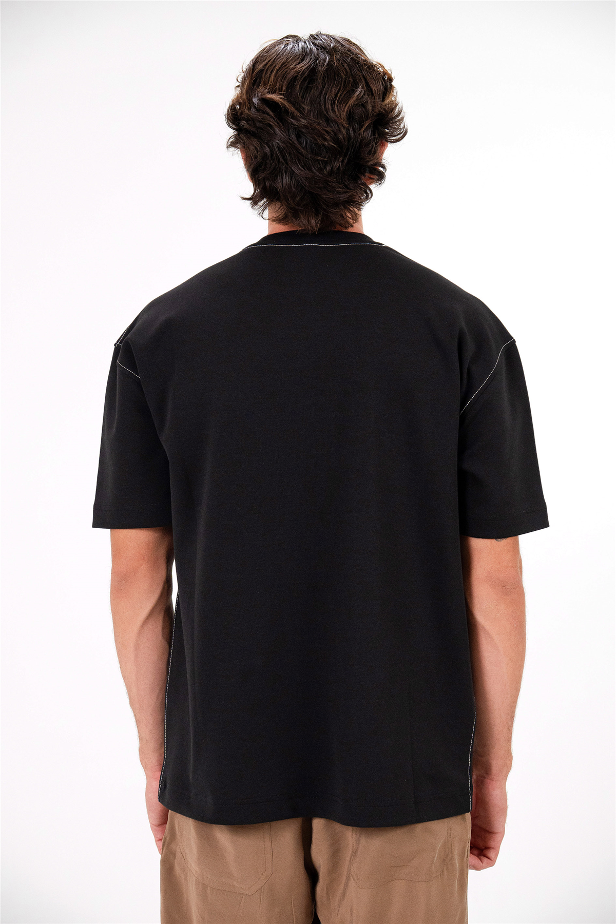 Bisiklet Yaka Kontrast Dikişli Cepli Erkek T-shirt