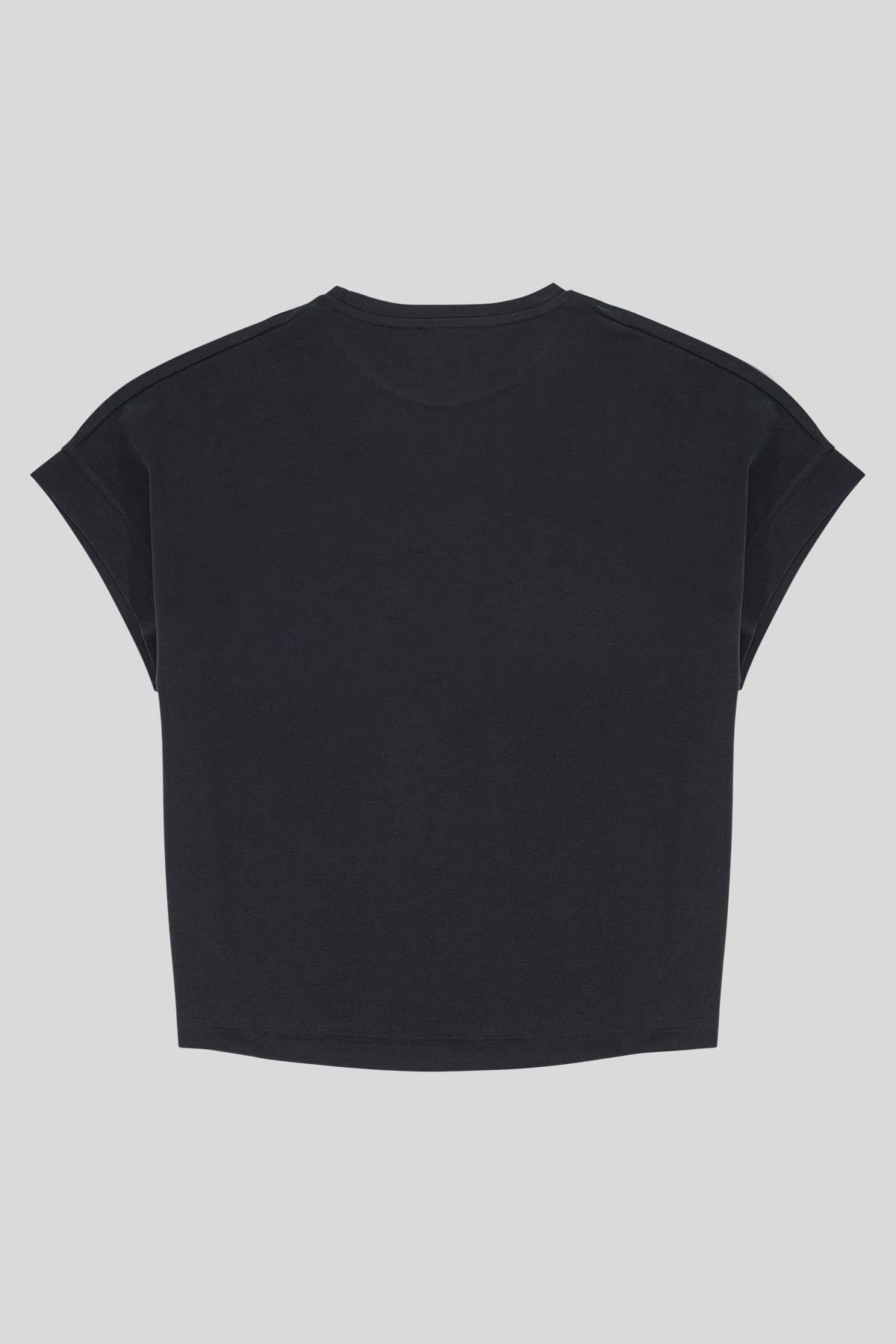 Bisiklet Yaka Önü Varak Baskılı Kadın T-shirt