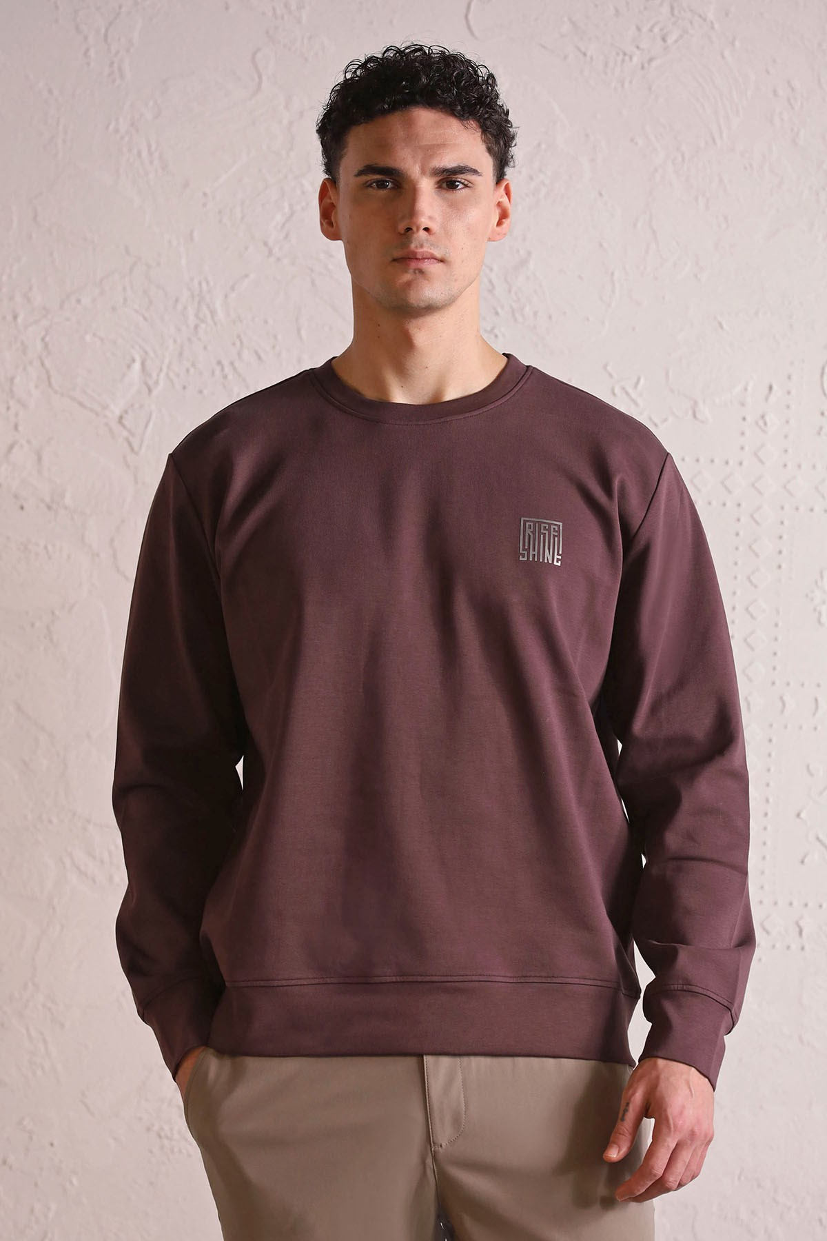Bisiklet Yaka Sırtı ve Göğsü Baskılı Erkek Sweatshirt