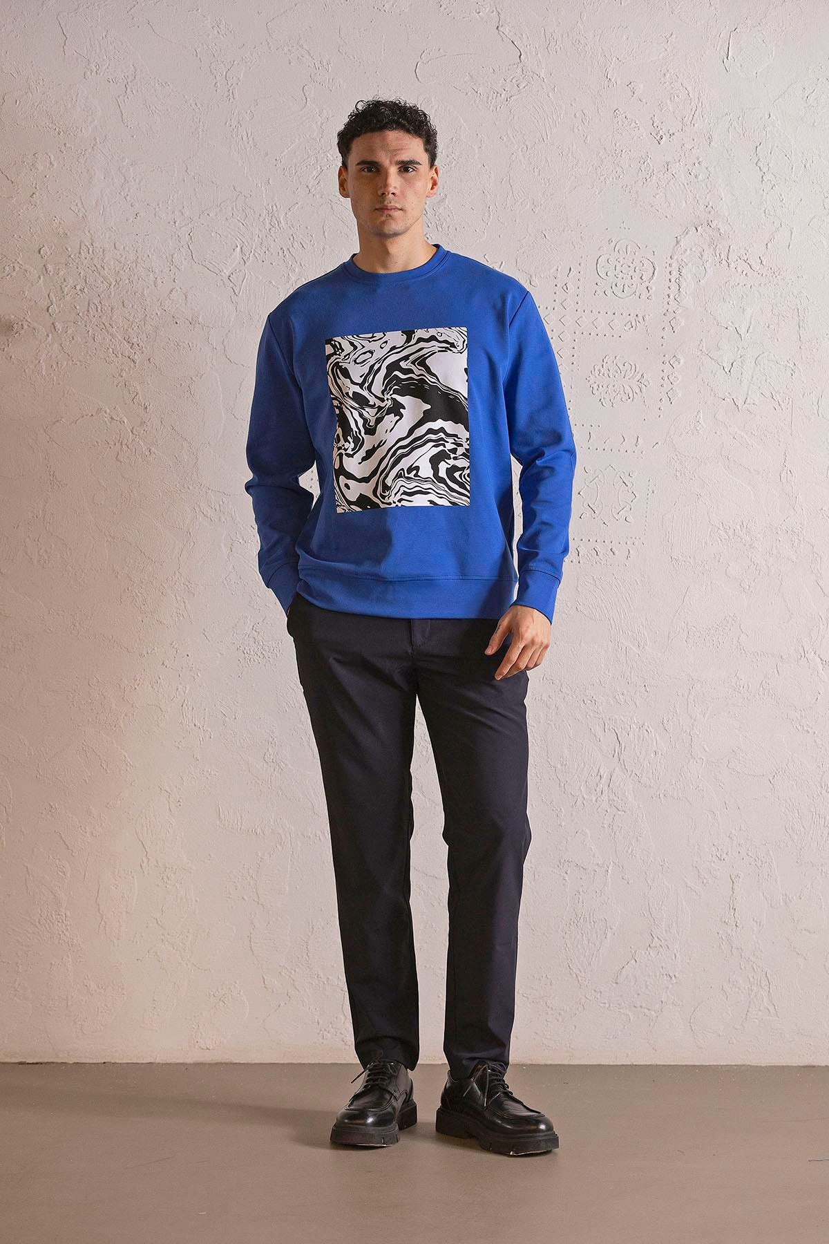 Bisiklet Yaka Siyah-Beyaz Baskılı Erkek Sweatshirt