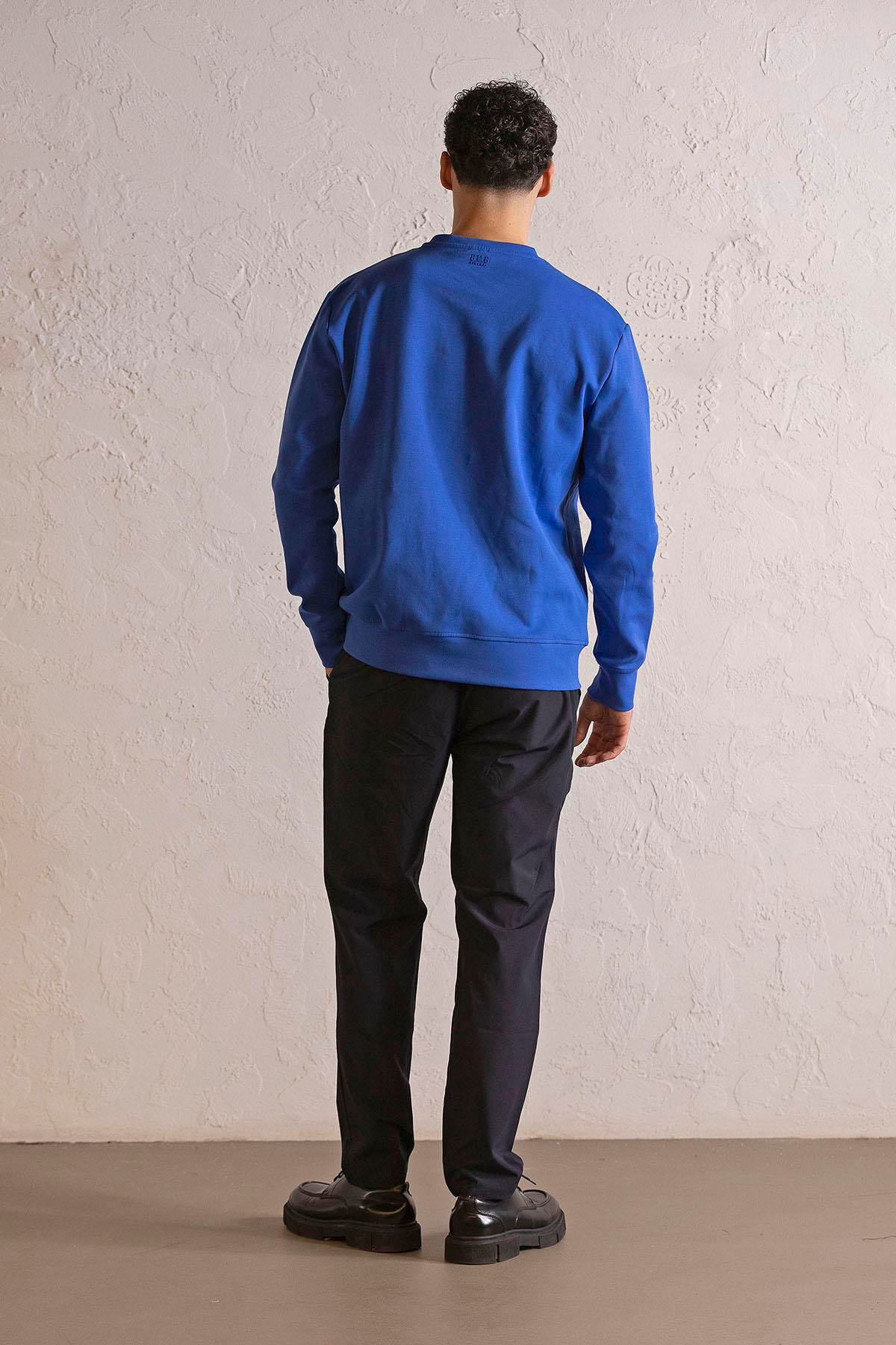 Bisiklet Yaka Siyah-Beyaz Baskılı Erkek Sweatshirt