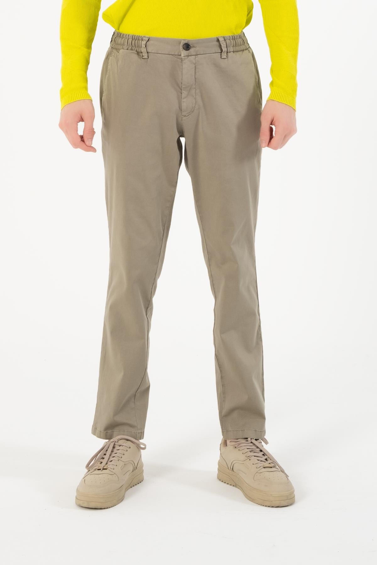 Cepli Kemer Detaylı Jogger Erkek Pantolon