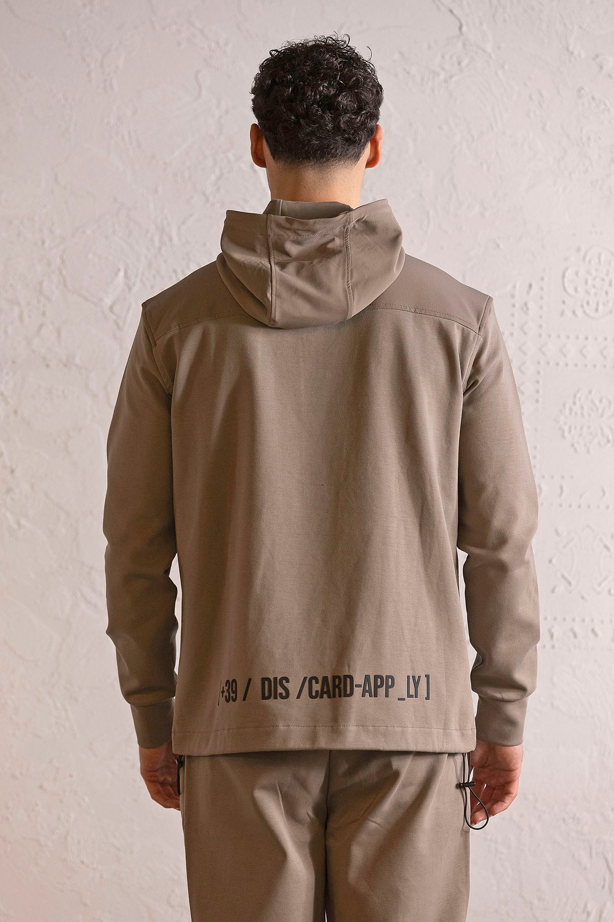 Kapüşonlu Çıtçıt ve Fermuar Detaylı Kanguru Cepli Erkek Sweatshirt