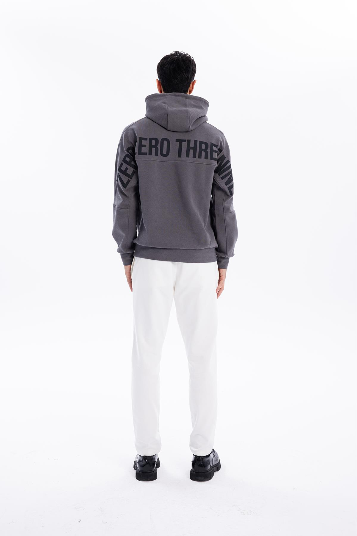 Kapüşonlu Sırtı Zero Baskılı Diagonel Sweatshirt