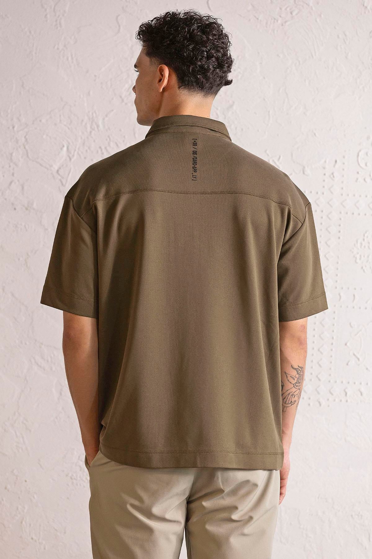 Polo Yaka Patı Fermuarlı Cepli Erkek T-shirt