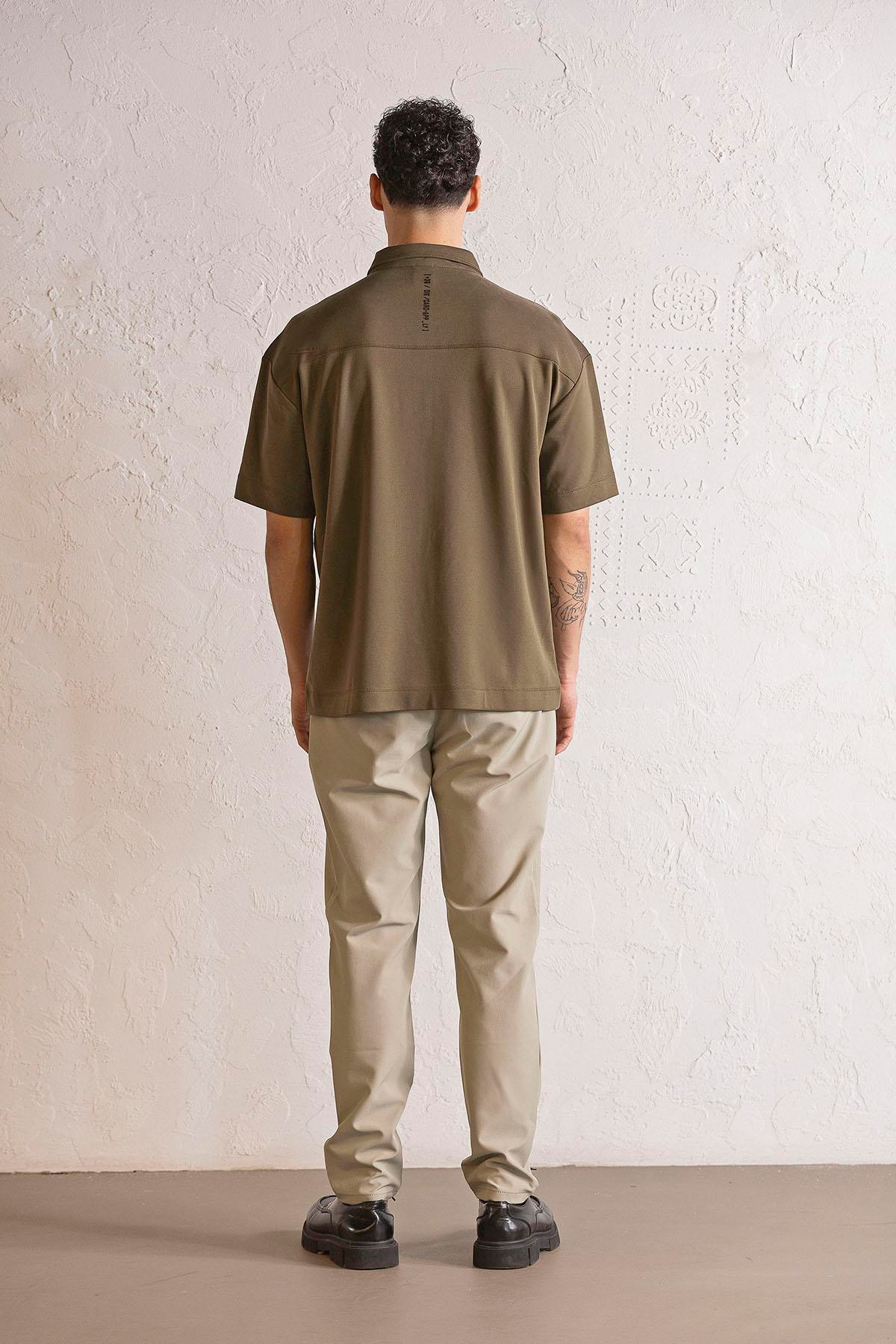 Polo Yaka Patı Fermuarlı Cepli Erkek T-shirt