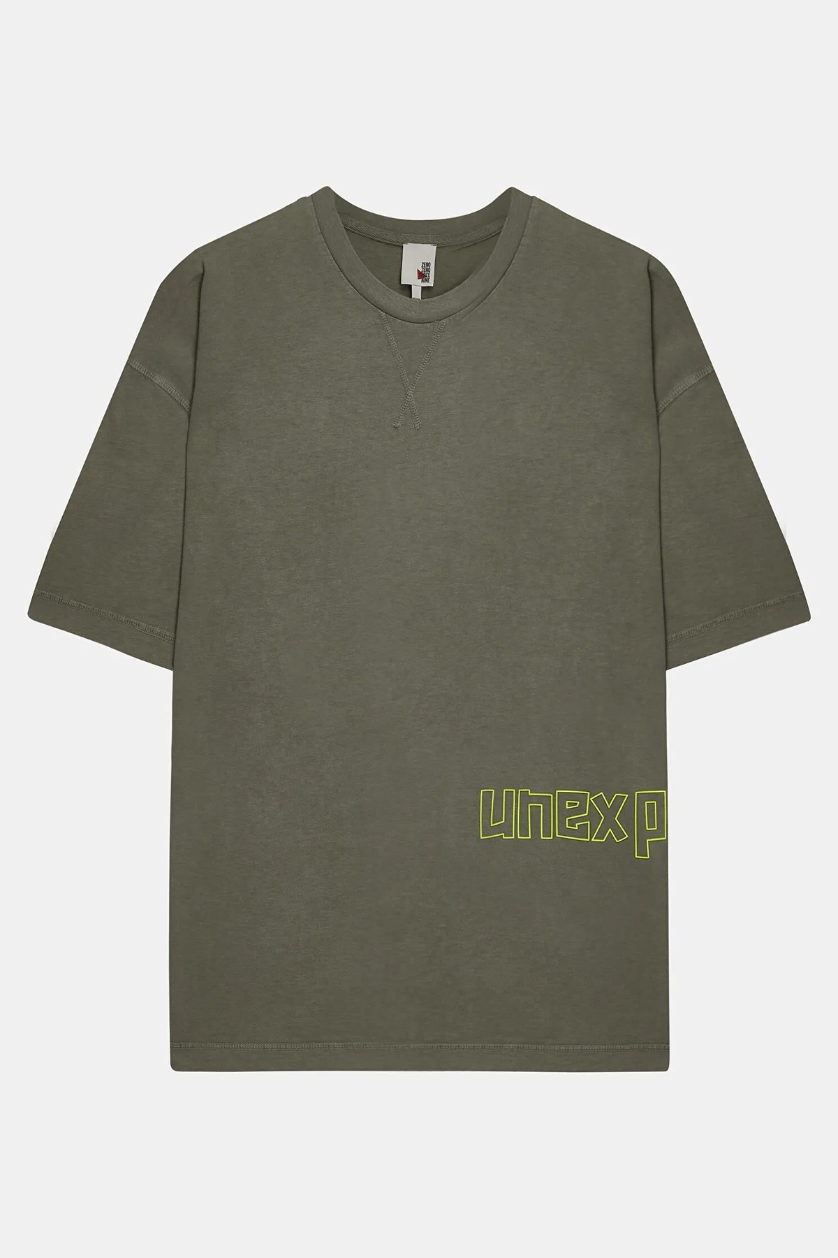 T-SHIRT