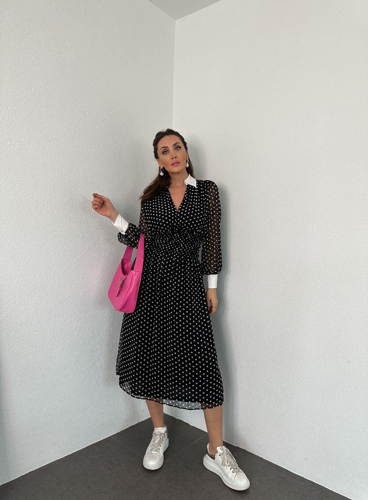 Bebe Yaka Puantiyeli Şifon Elbise