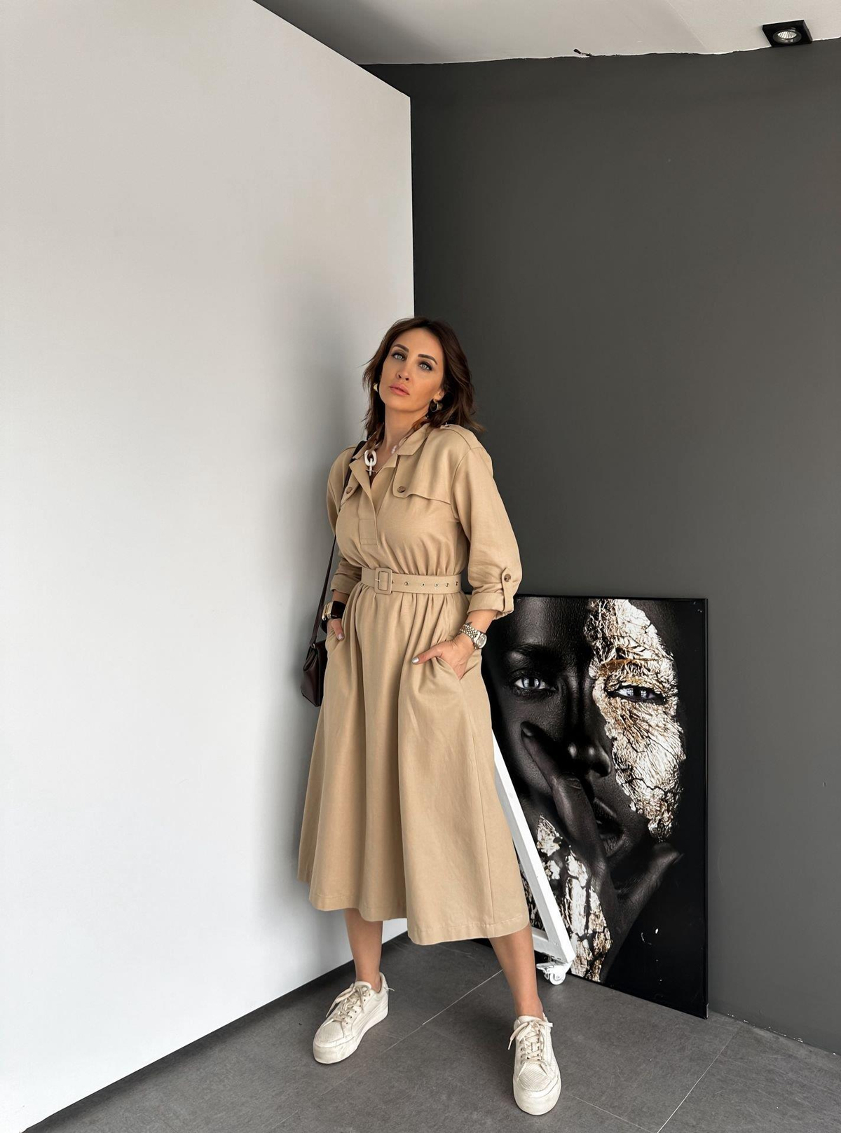 Bej Safari Beli Kemerli Keten Elbise