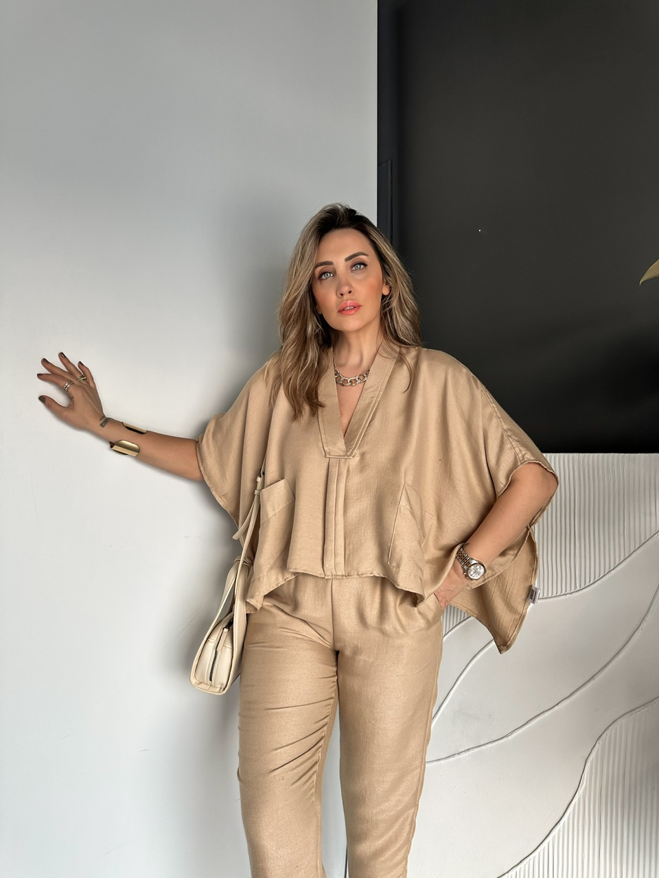 Bej V Yaka Yarasa Kol Tasarım takım