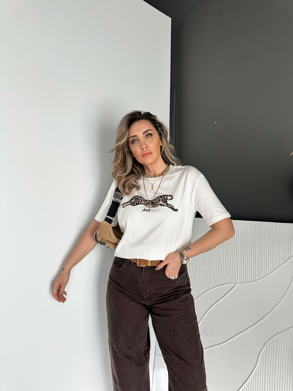 Beyaz Kaplan Figürlü Tshirt