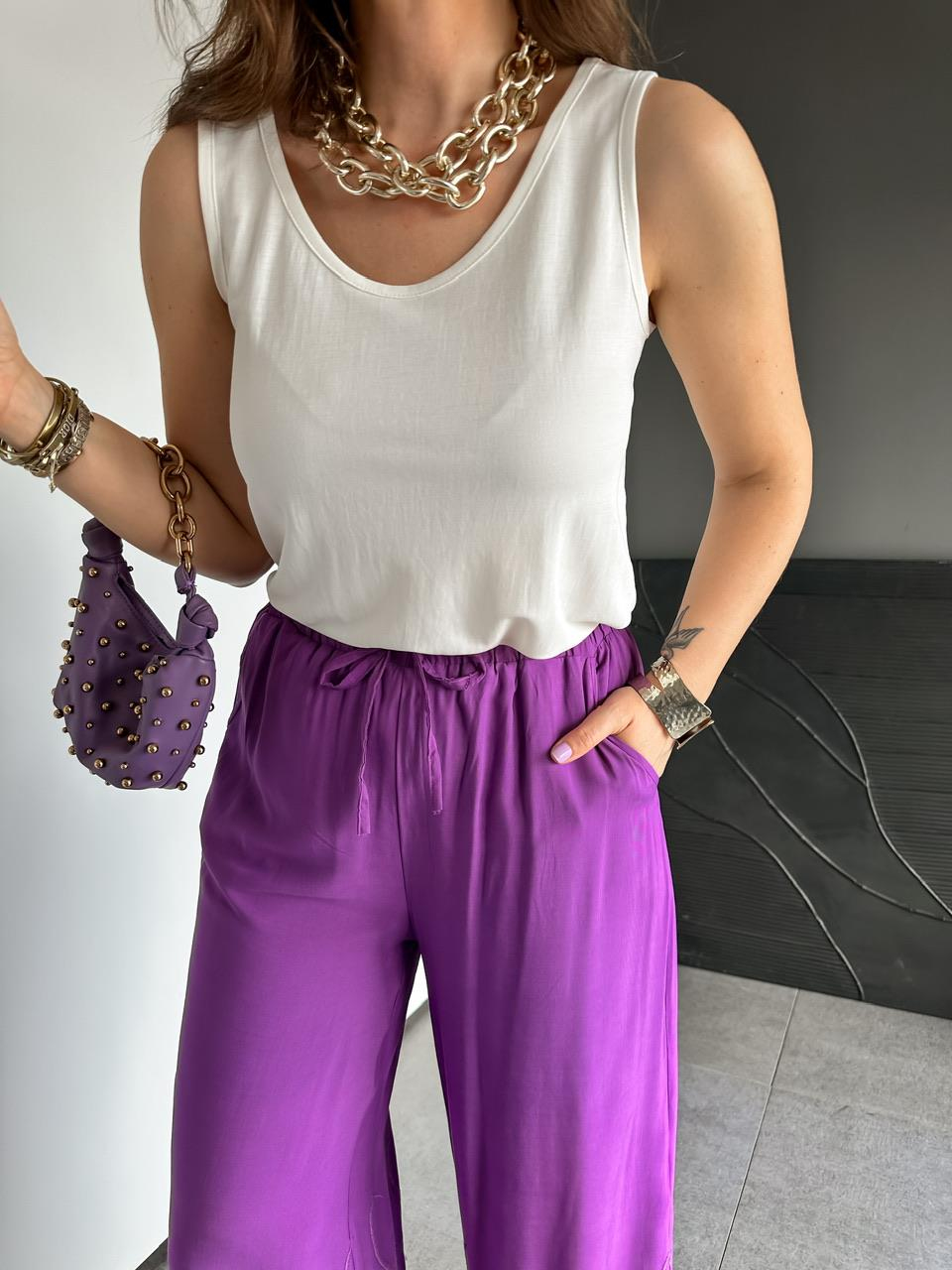Beyaz Modal Basic Atlet