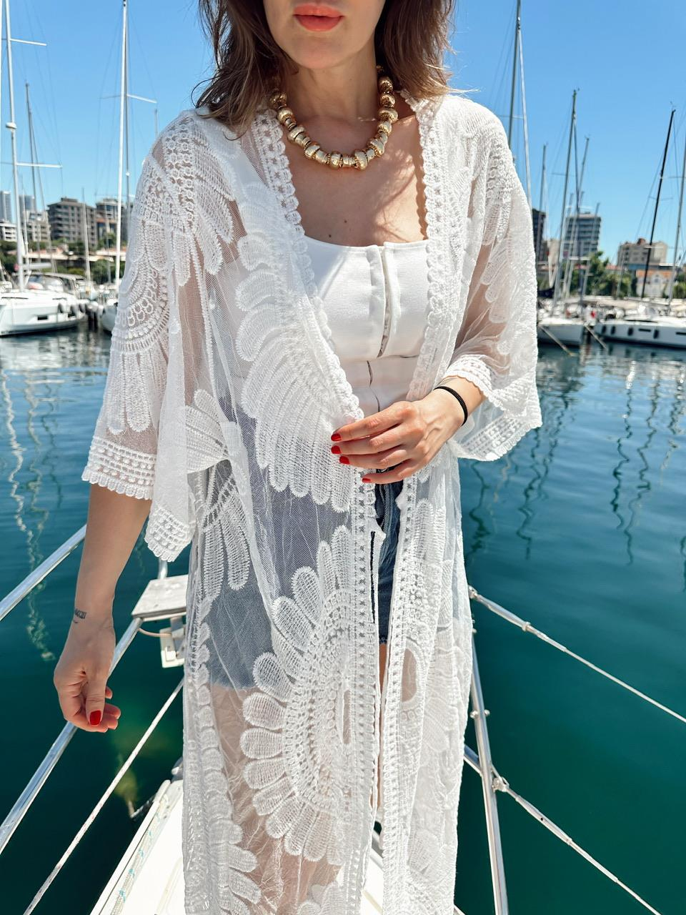 Beyaz Nakışlı Tül Kimono 