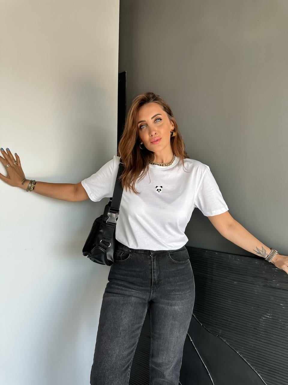 Beyaz Panda Figürlü Tshirt