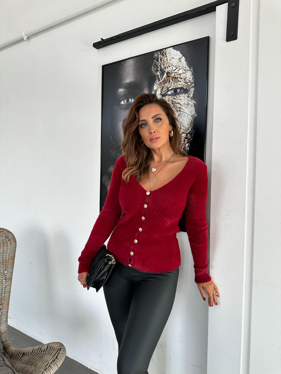 Bordo Gold Düğmeli Yumoş Hırka