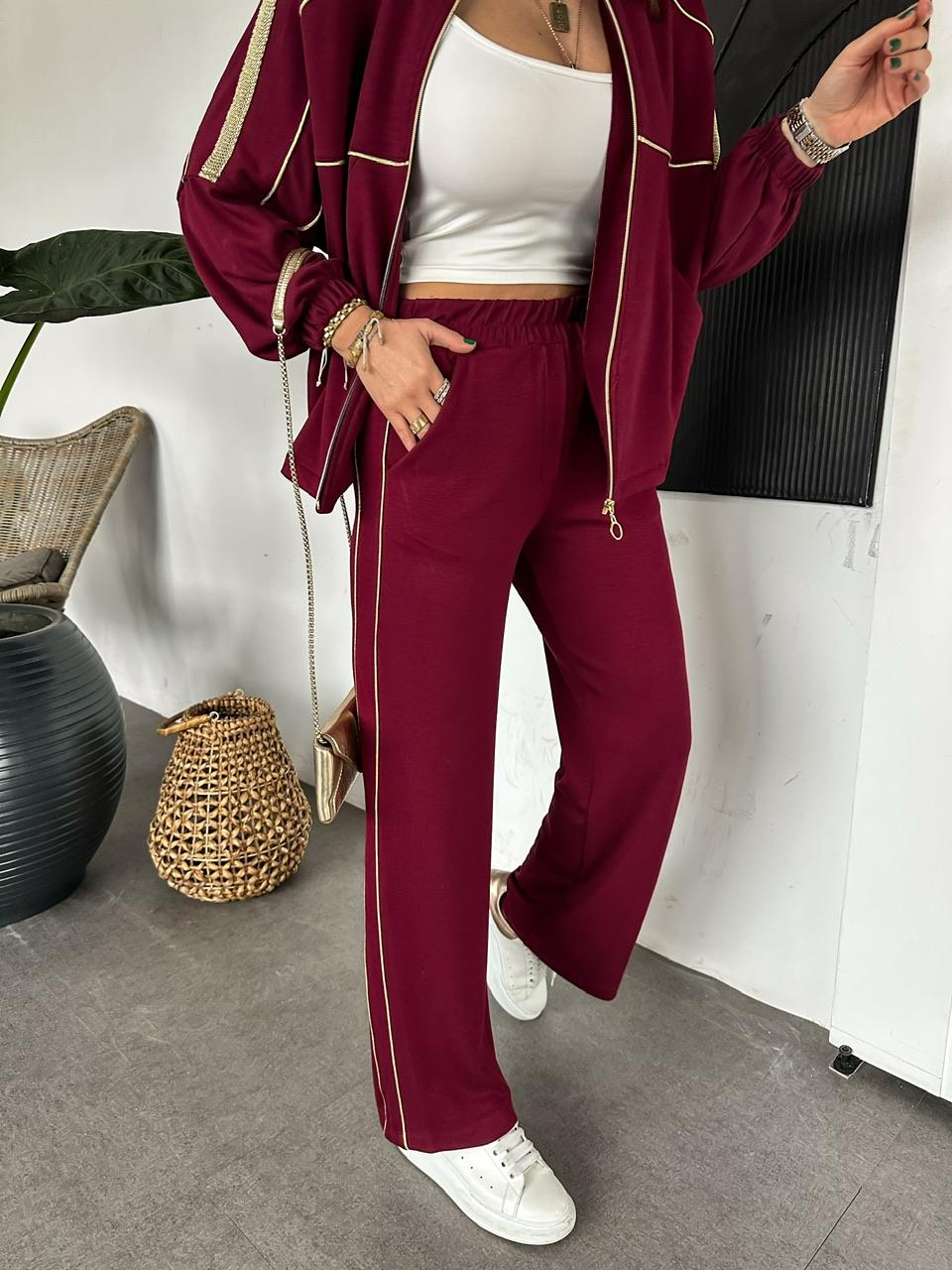 Bordo Gold İşlemeli Premium Takım