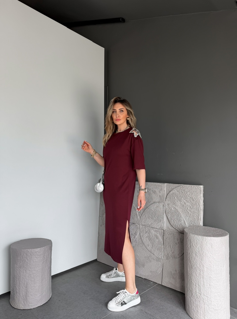 Bordo Omuzları Yıldız Taşlı Modal Elbise