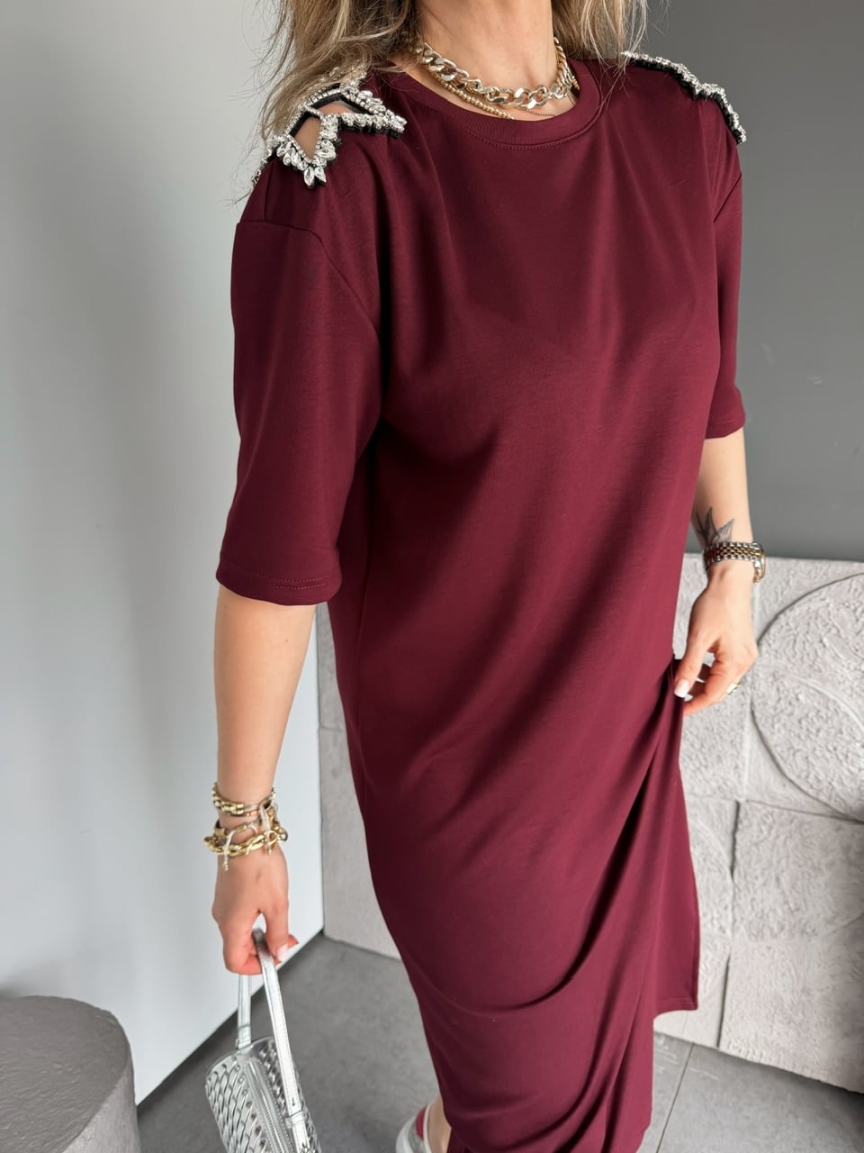 Bordo Omuzları Yıldız Taşlı Modal Elbise