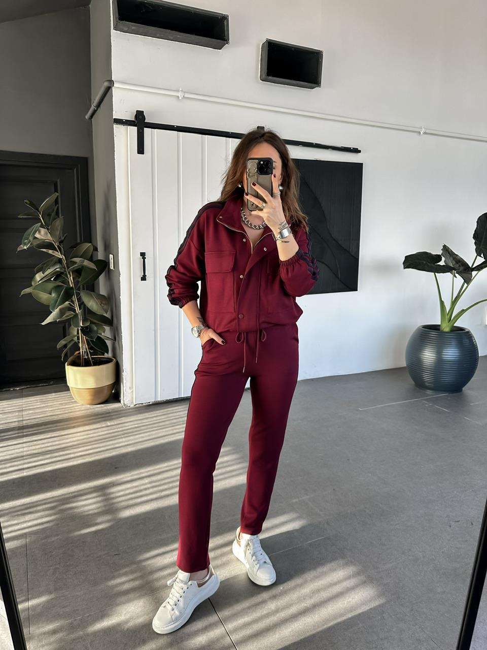 Bordo Şeritli Kapak Cepli Takım