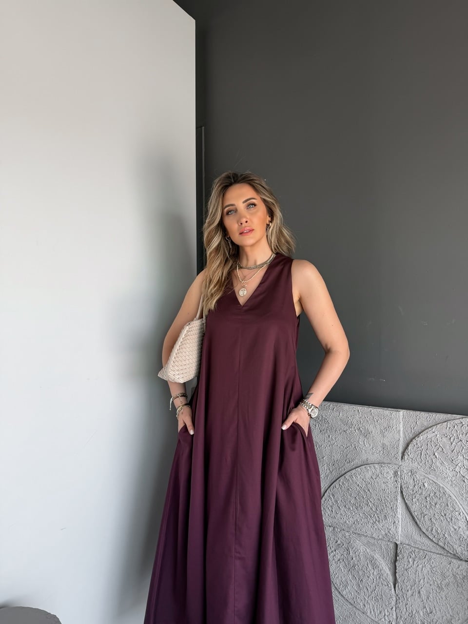 Bordo V Yaka Kloş Kesim Cepli Elbise