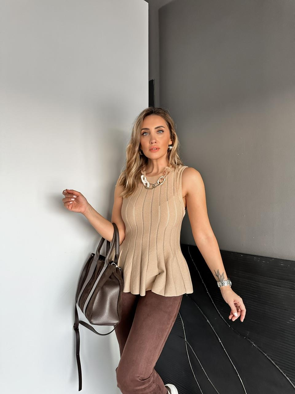 Camel Belden Oturtmalı Volanlı Bluz