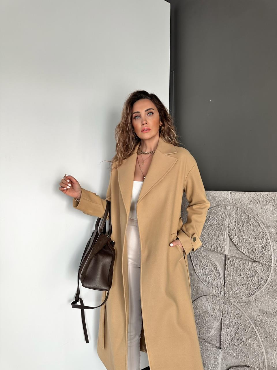 Camel Yanları Gold Düğmeli Kaşe Kaban