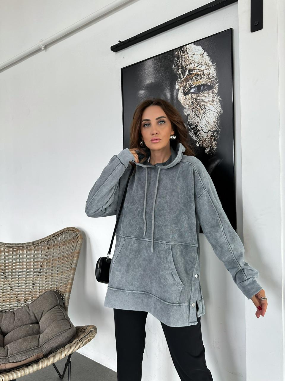 Gri Çıtçıtlı Yıkamalı Sweatshirt