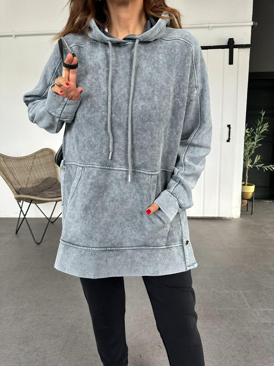 Gri Çıtçıtlı Yıkamalı Sweatshirt