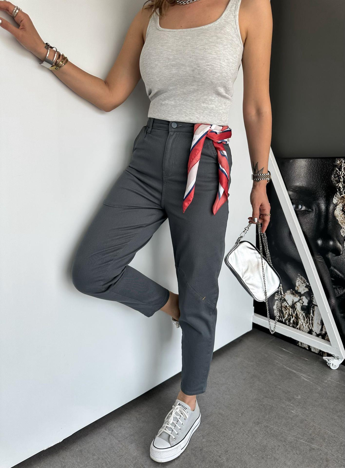 Gri Dikişli Premium Pantolon