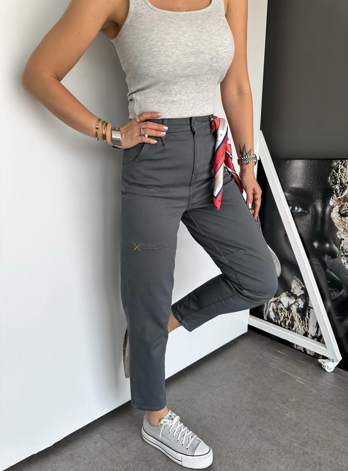 Gri Dikişli Premium Pantolon