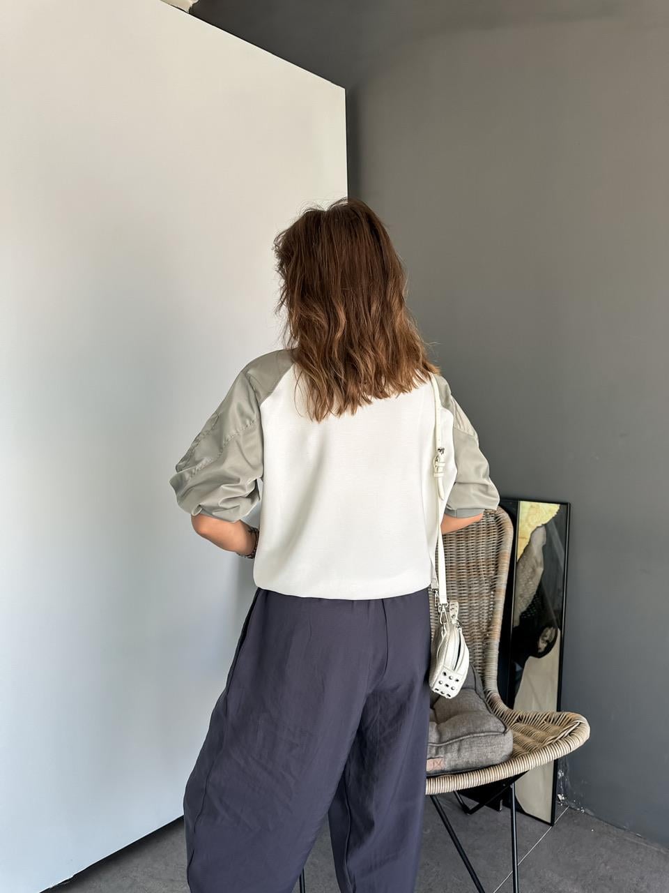 Gri Paraşüt Kollu Parçalı Tasarım Sweatshirt