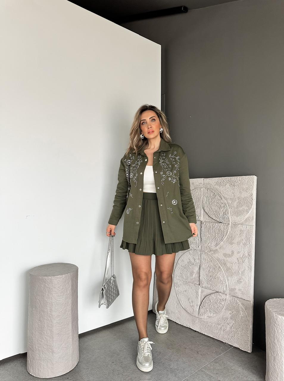 Haki Pul Payet İşlemeli Gabardin Ceket