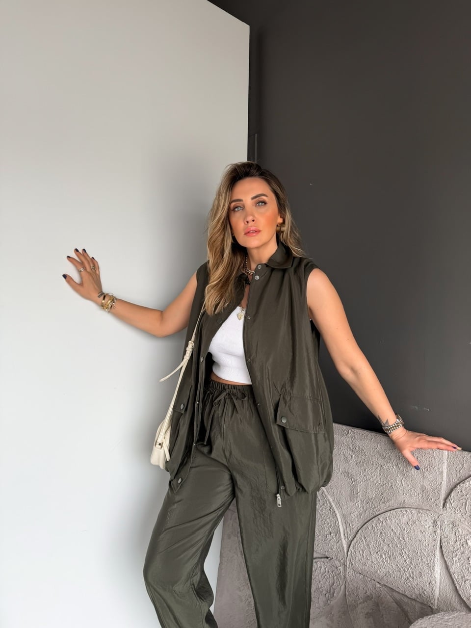 Haki Yelek Pantolon Paçası Lastikli Takım