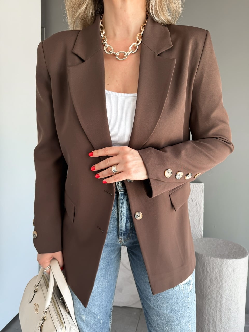 Kahve Asimetrik Düğmeli Blazer Ceket