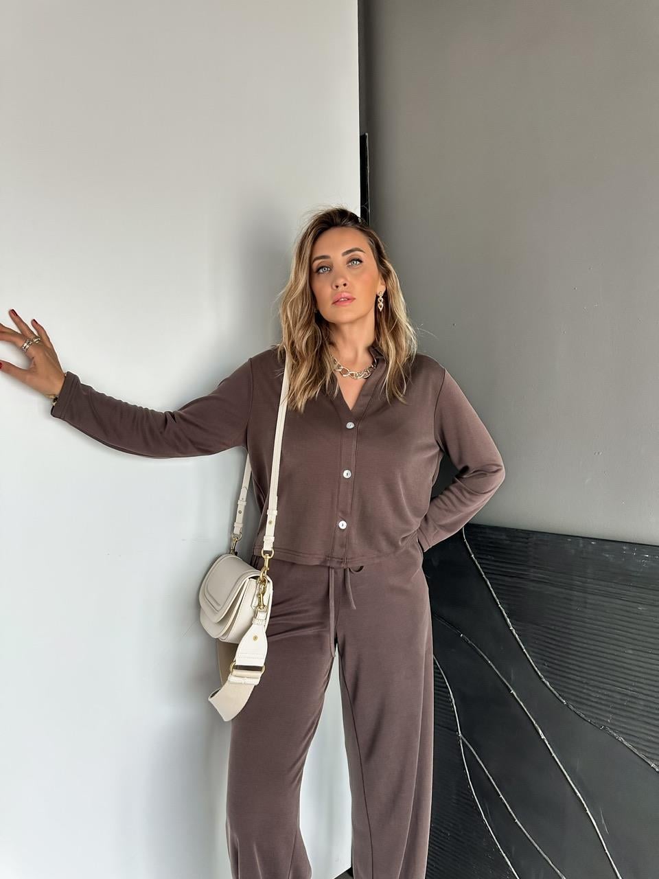 Kahve Düğmeli Marka Model Soft Takım