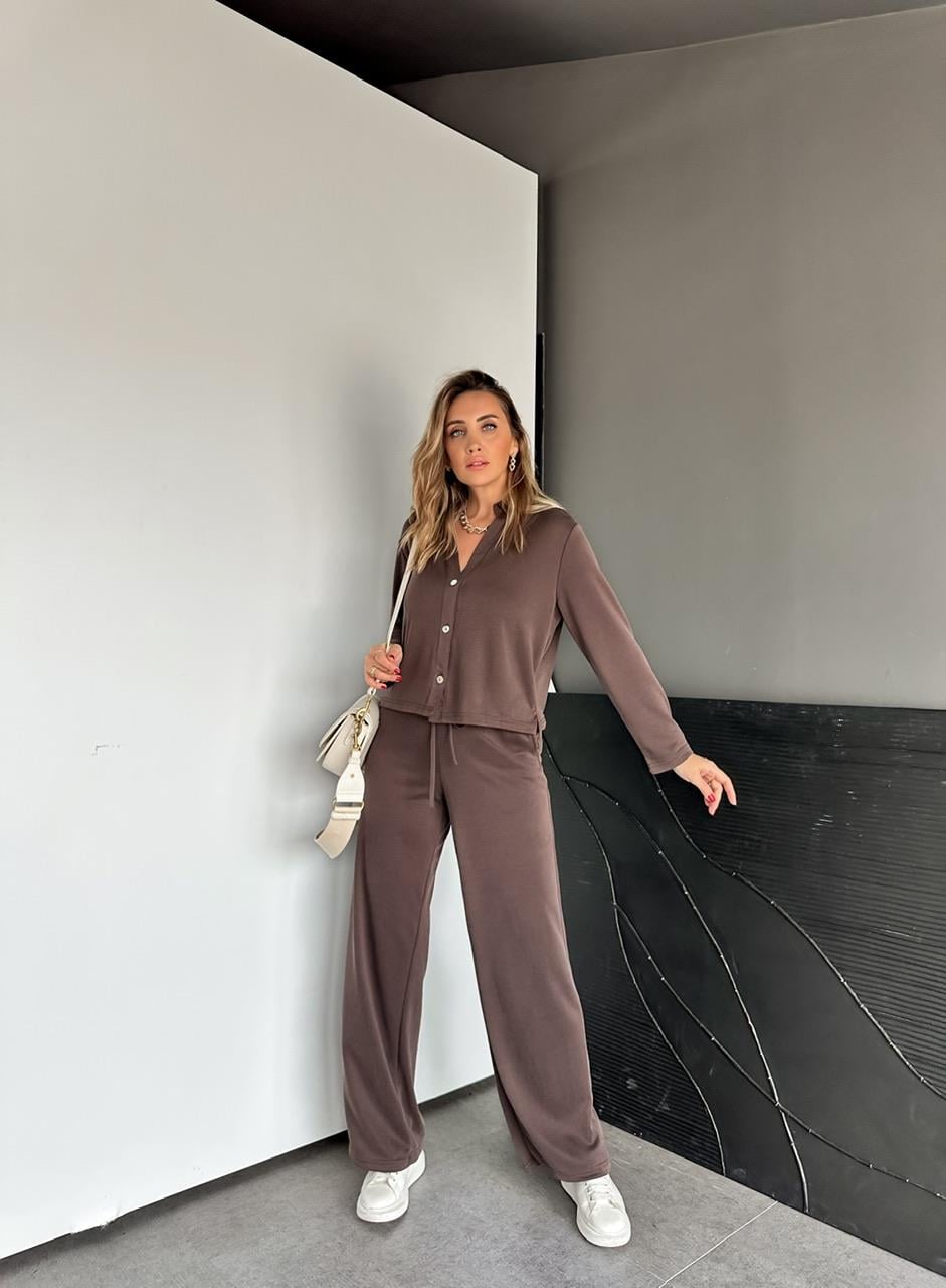 Kahve Düğmeli Marka Model Soft Takım