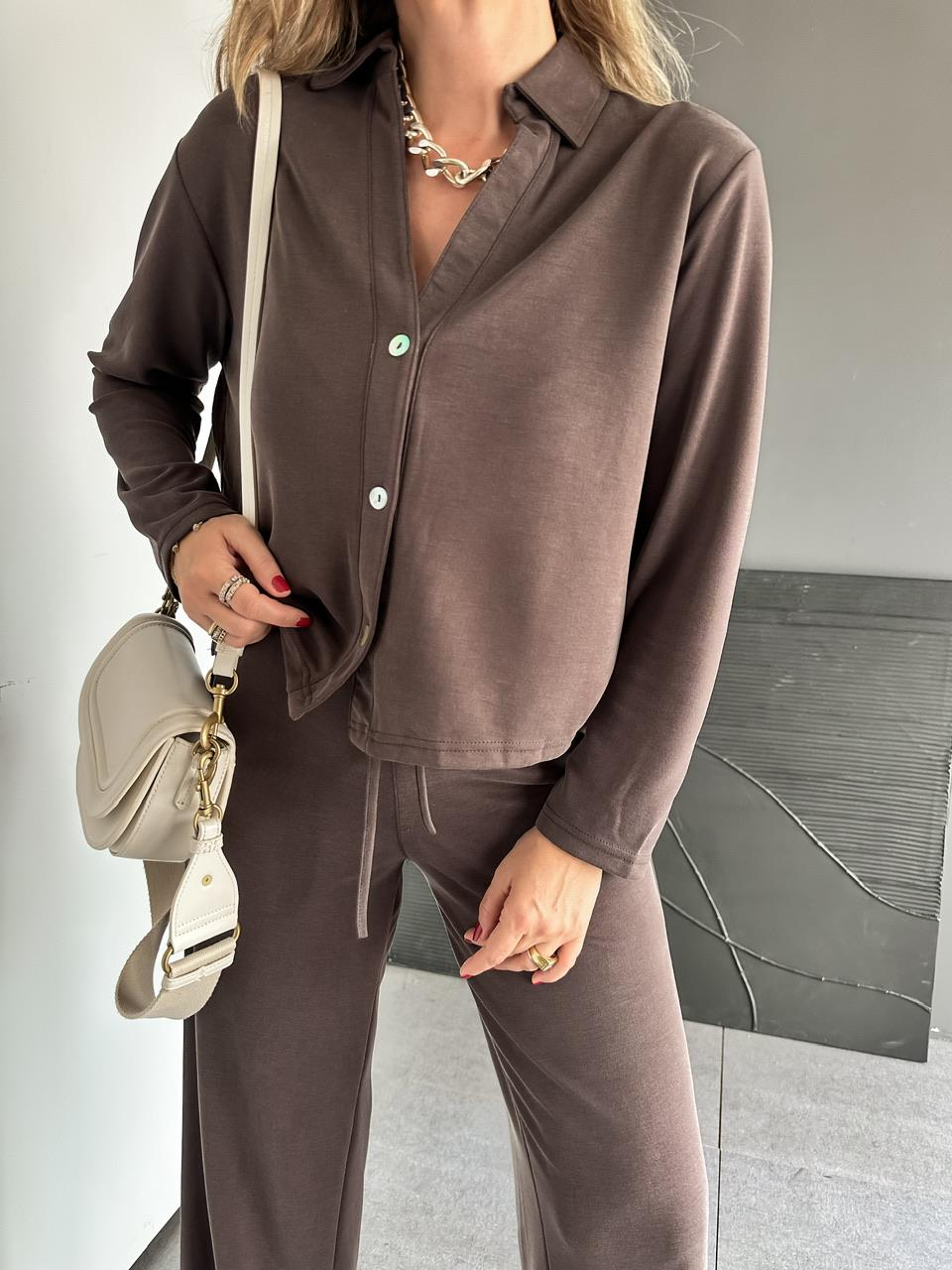 Kahve Düğmeli Marka Model Soft Takım