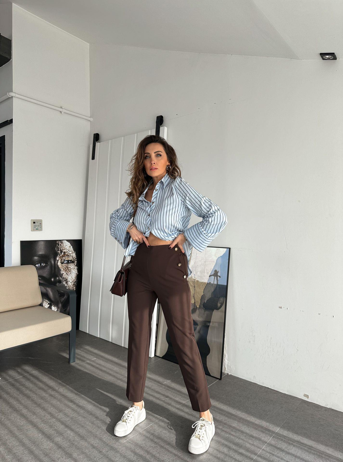 Kahve Gold Düğmeli Beli Lastikli Pantolon