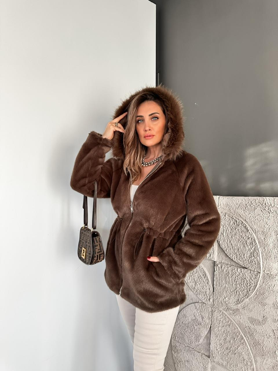 Kahve Kapşonlu Beli İpli Kürk