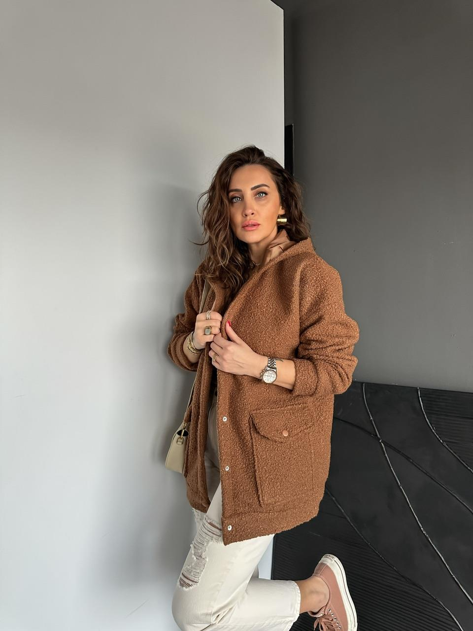 Kahve Kapşonlu Cepli Buklet Kaban