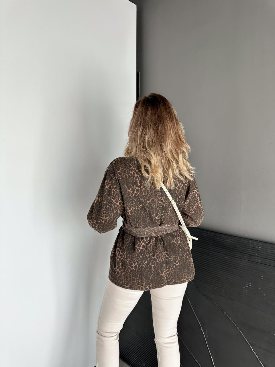 Kahve Kuşaklı Leopar Kot Ceket