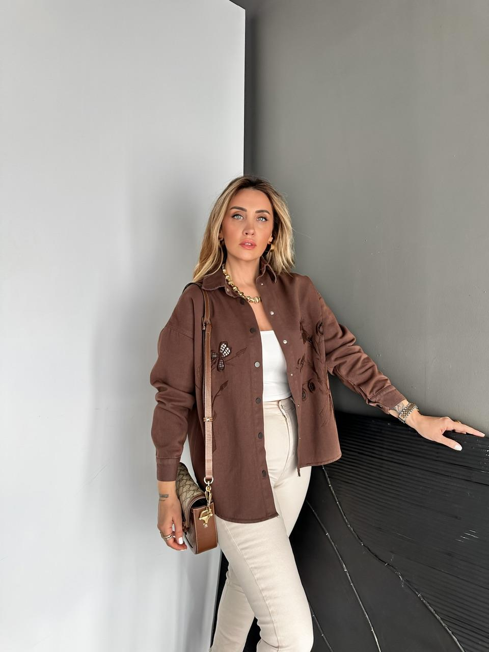 Kahve Nakışlı Marka Model Ceket