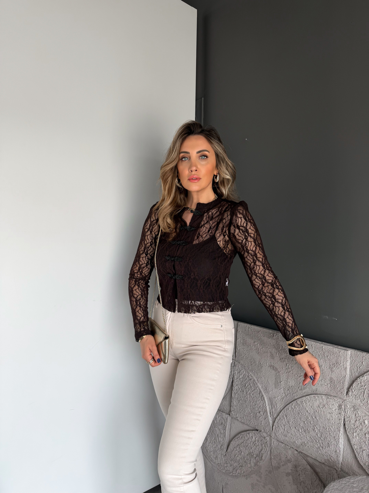 Kahve Napolyon Düğmeli Dantel Bluz