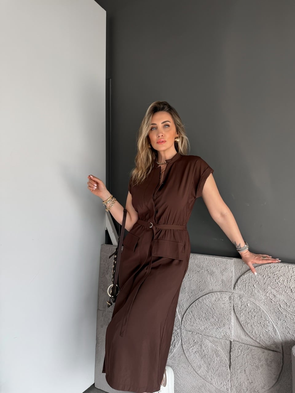 Kahve Ön Cepli Kemer Aksesuarlı Elbise