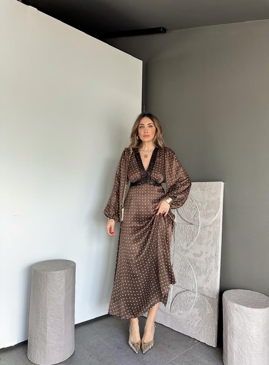 Kahve Puantiyeli Dantelli Saten Elbise