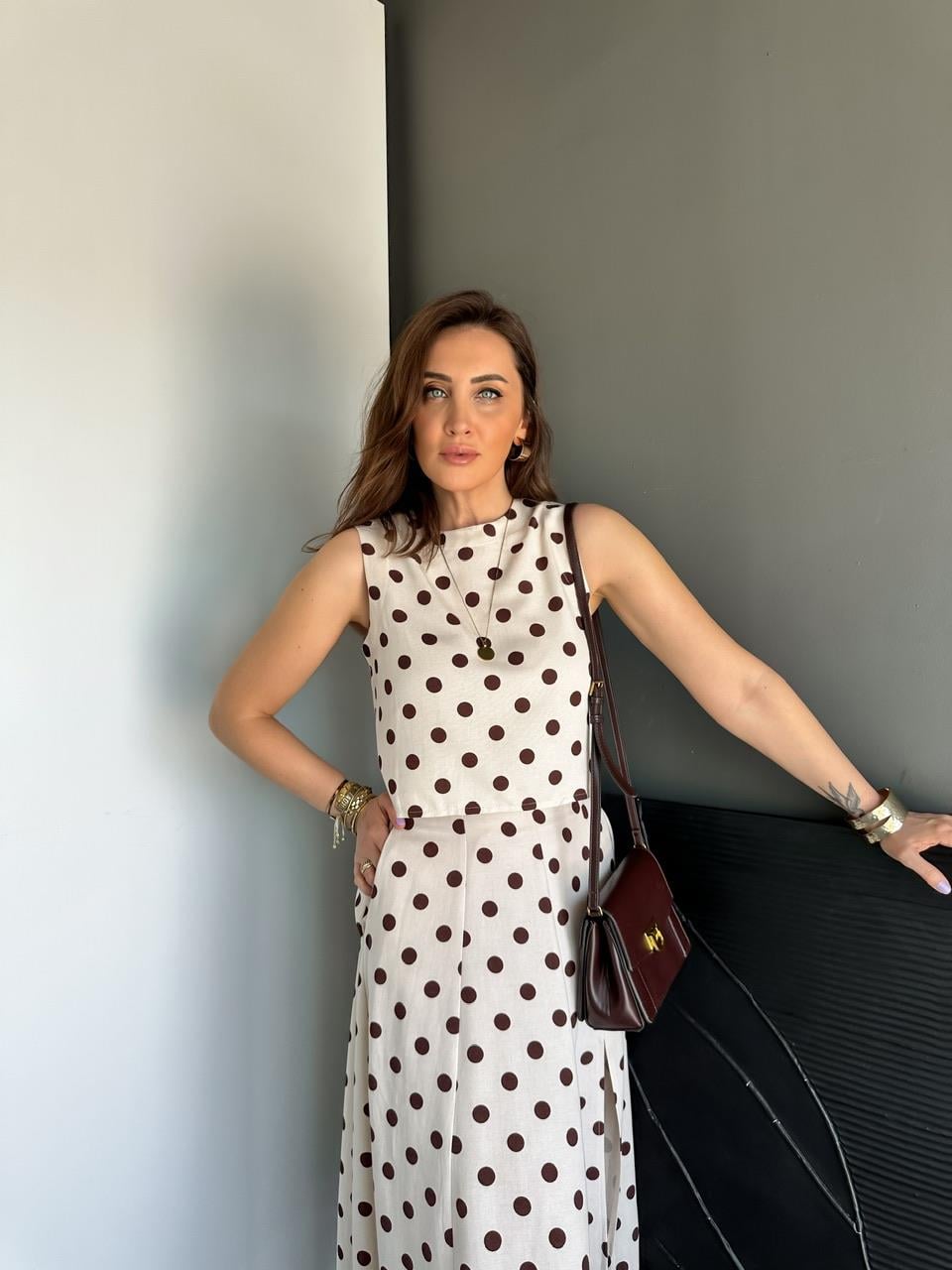 Kahve Puantiyeli Etekli Keten Takım