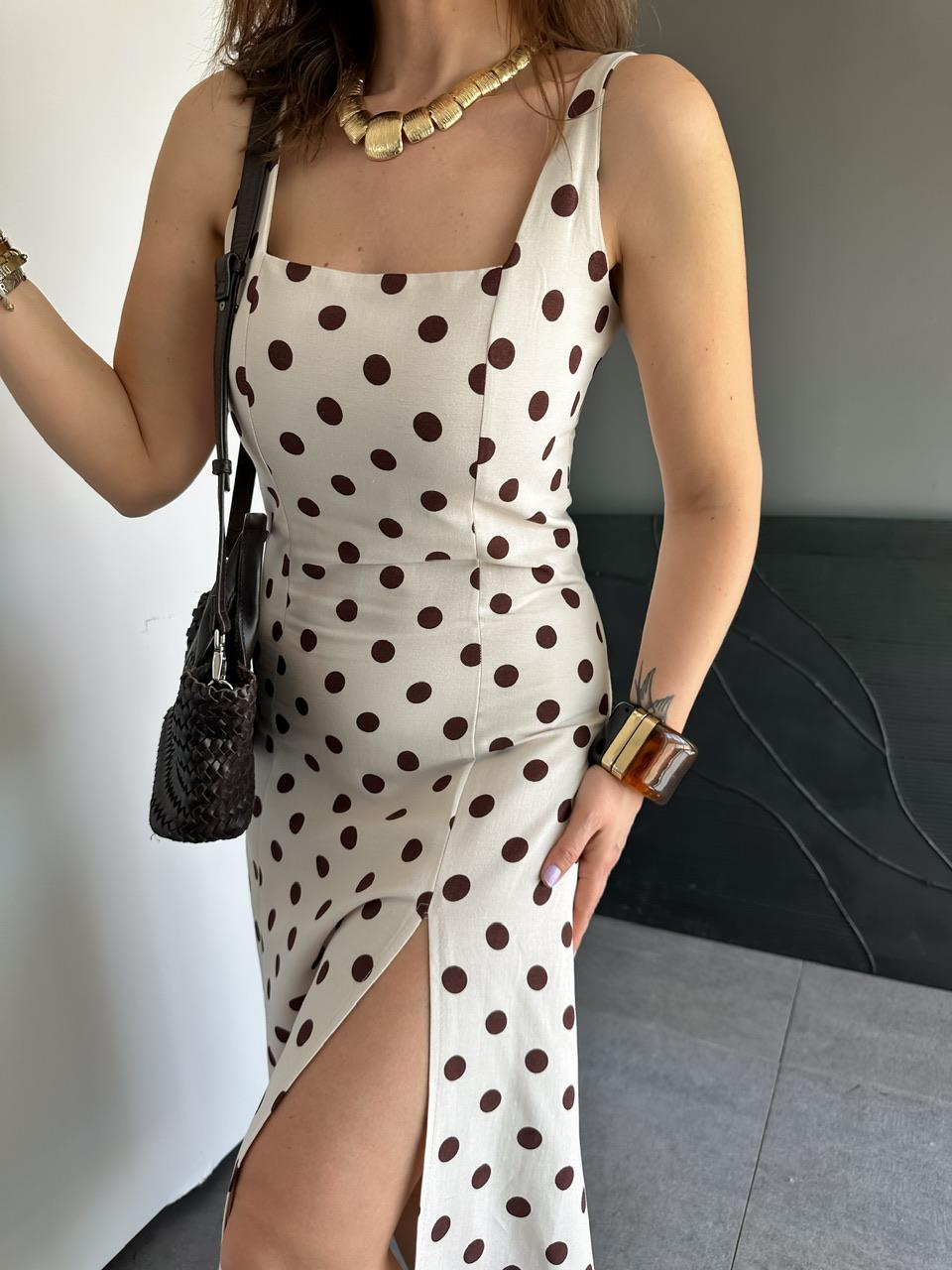 Kahve Puantiyeli Yırtmaçlı Keten Elbise
