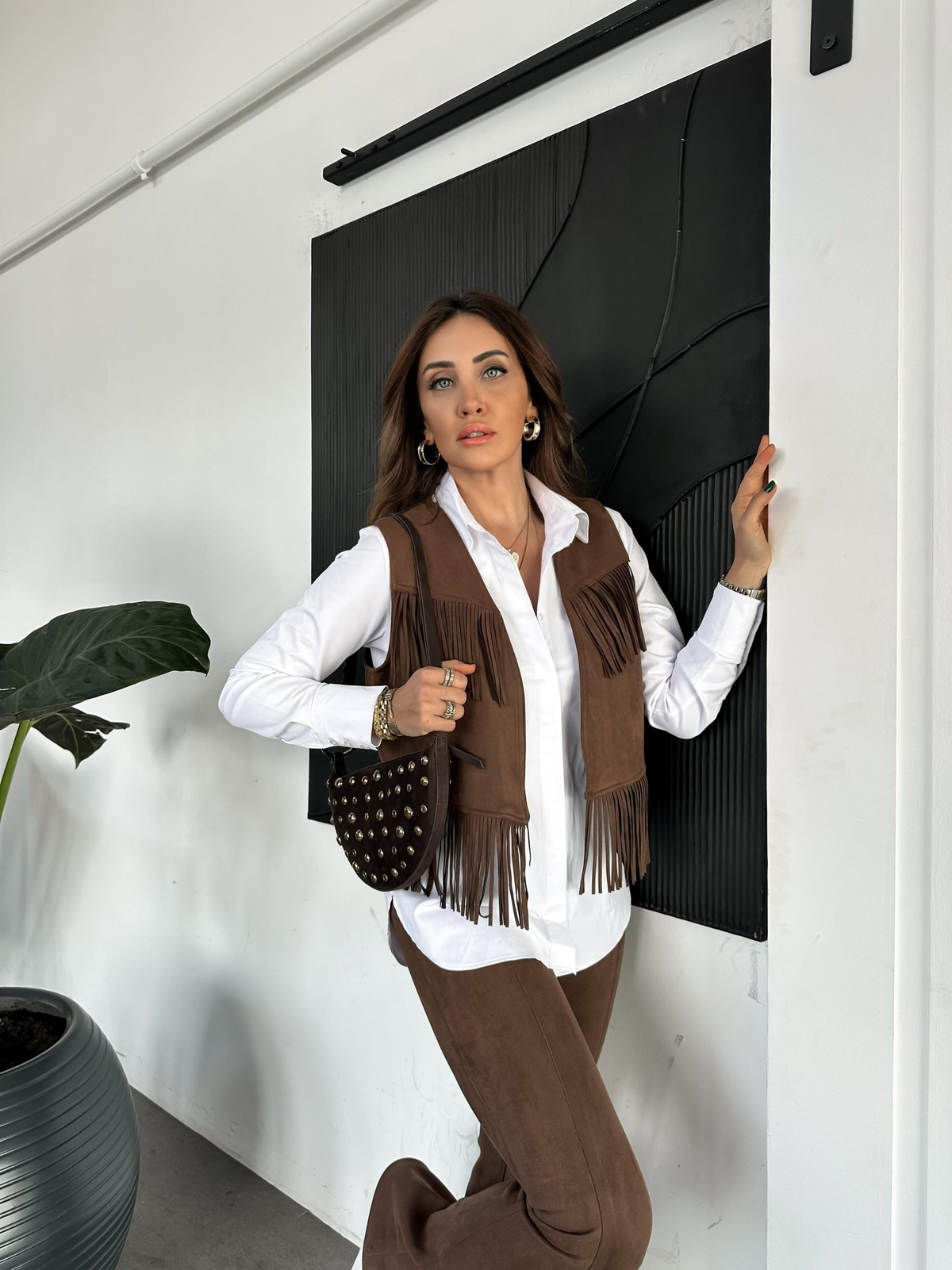 Kahve Püsküllü Yelekli Takım